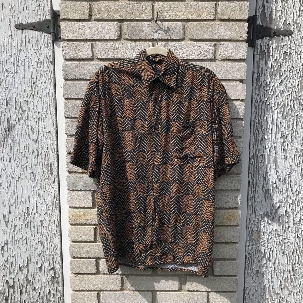 Vintage Button Up Short Sleeve